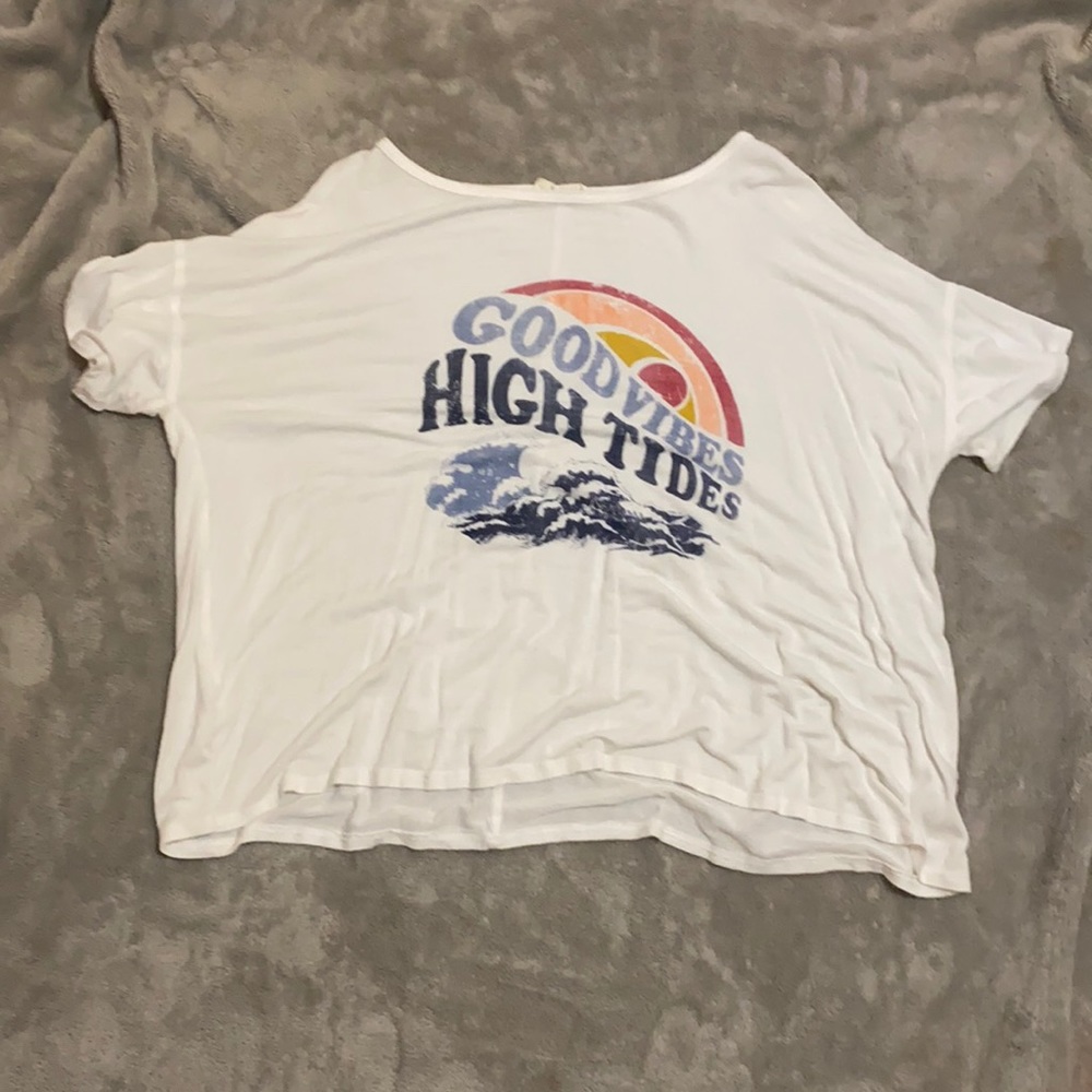 “Good Vibes High Tides” t shirt